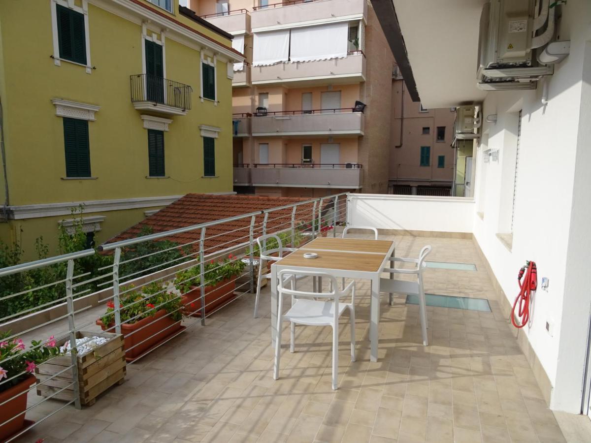 Meeting Pescara Exterior foto